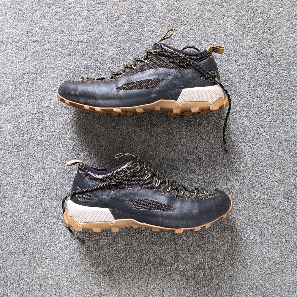Naglev UNICO Hiking Shoes